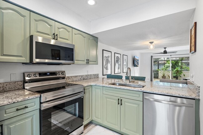 Photo - 6158 Riverwalk Ln Unit 6