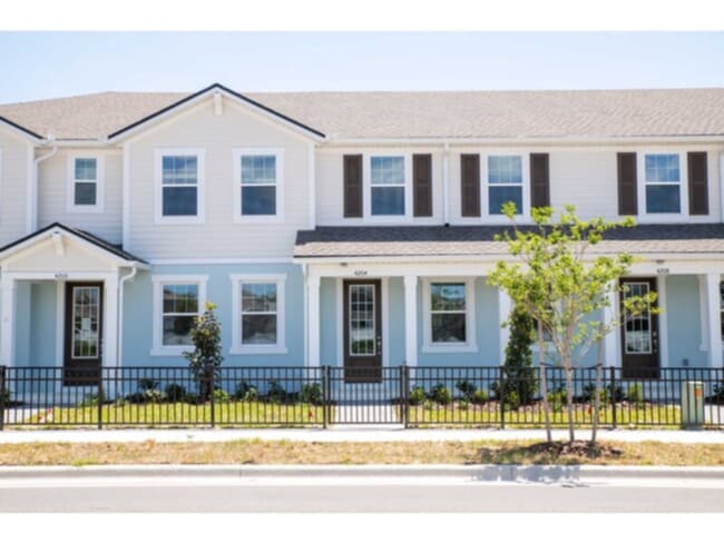 Brand New 3 bed 2.5 bath Townhome - Brand New 3 bed 2.5 bath Townhome