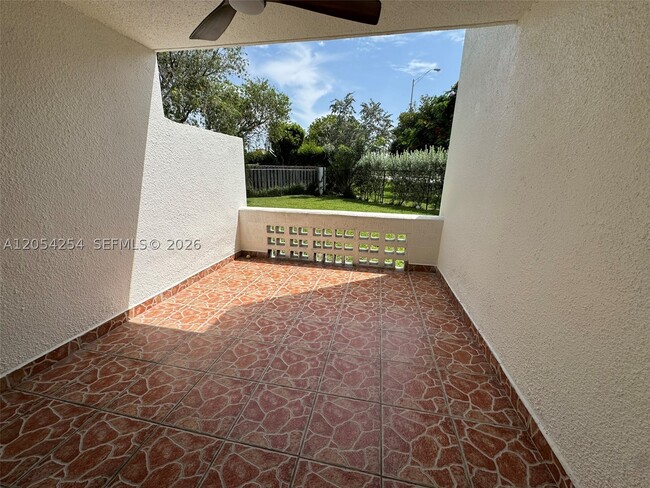 Photo - 9711 Fontainebleau Blvd
