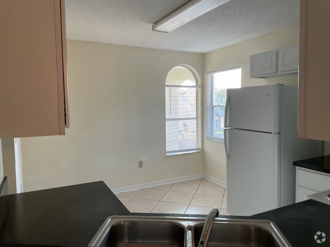 Building Photo - 3211 Sabal Palms Ct Rental