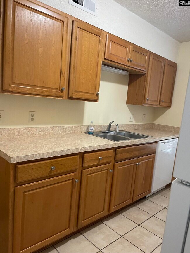 125 Misty Oak Rd Townhome Townhome Rental in Columbia SC