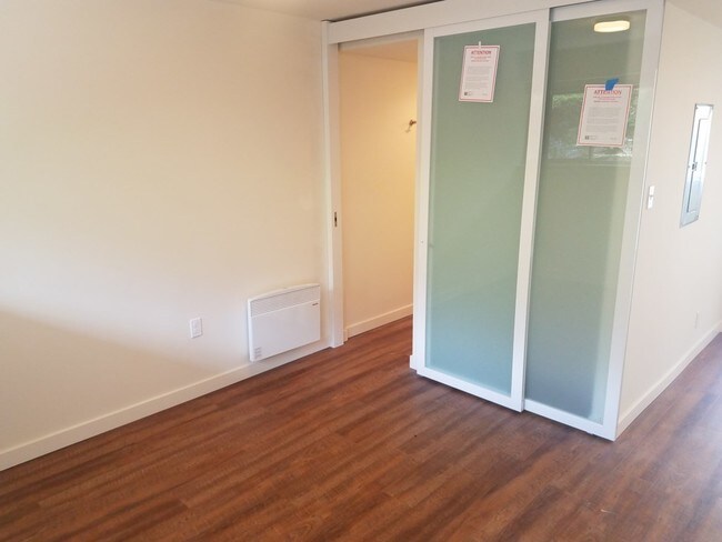 Photo - Studio Deluxe  in West Queen Anne/Interbay Unit 205