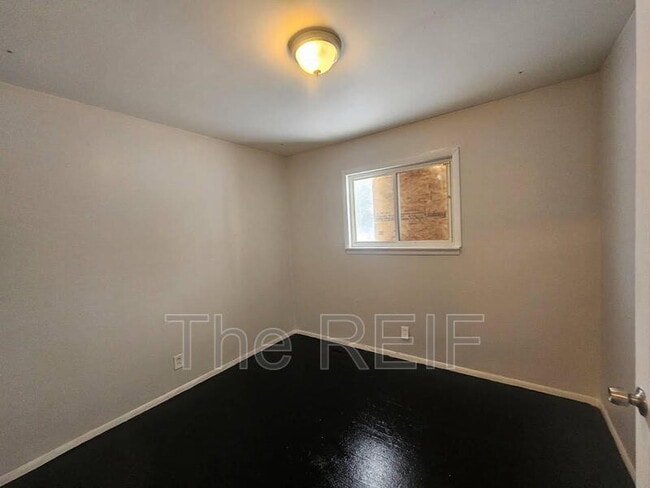 Photo - 5509 Farmhill Rd