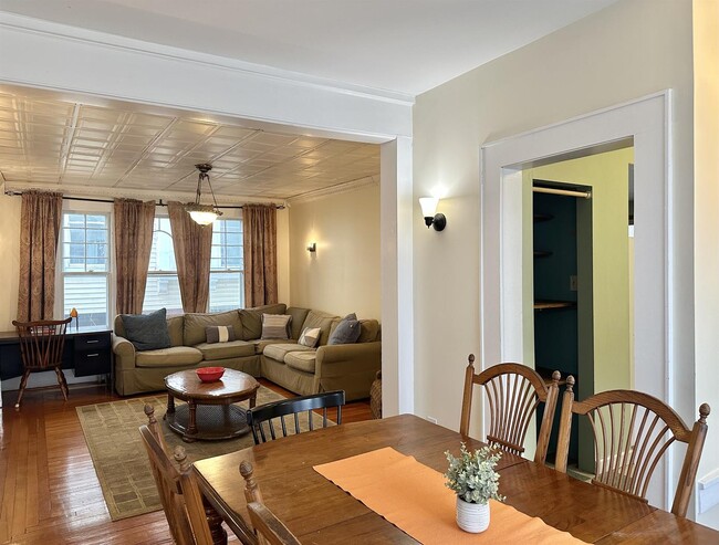 Photo - 72 Pawling Ave