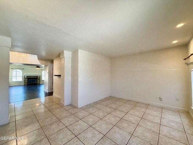 Photo - 4332 Loma De Brisas Dr