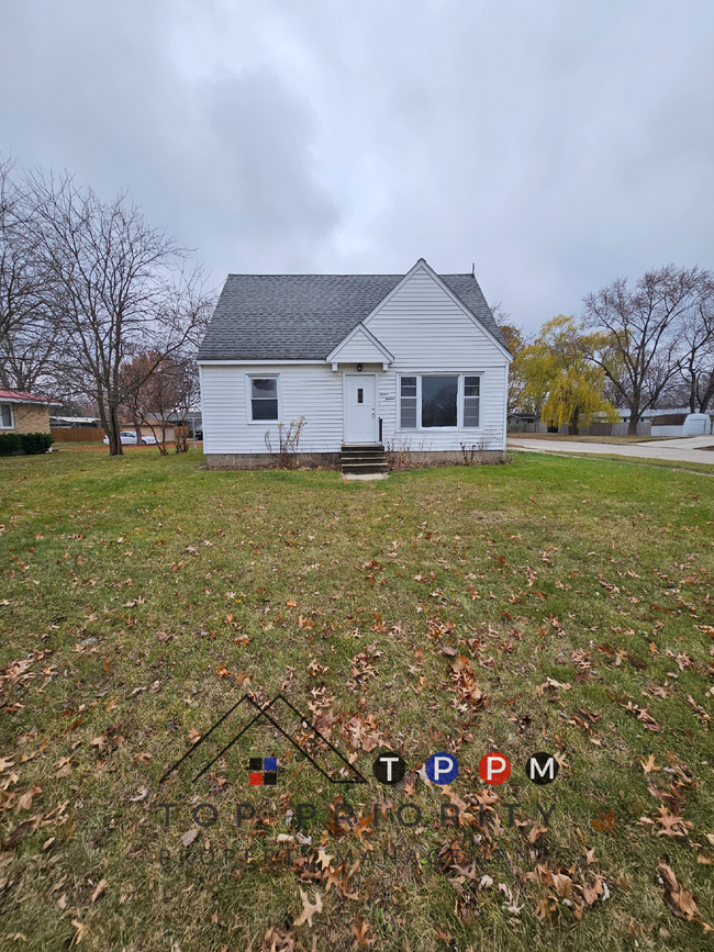 3 Bedroom | 1 Bathroom Single Family Home ... - 3 Bedroom | 1 Bathroom Single Family Home ...