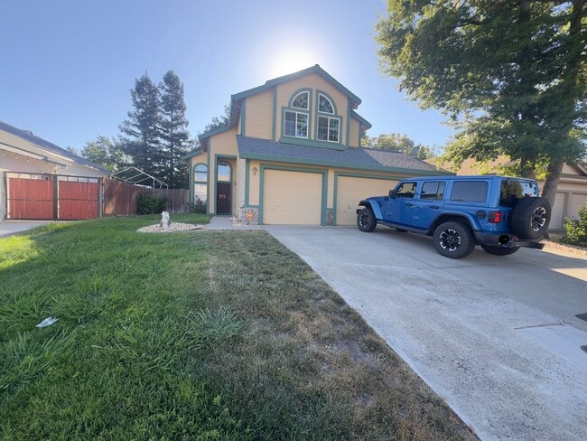 Building Photo - Located in a great neighborhood 4Bdm 3Ba H... Rental