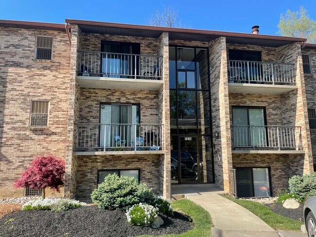 Photo - 7213 Creekview Dr Condo Unit 7