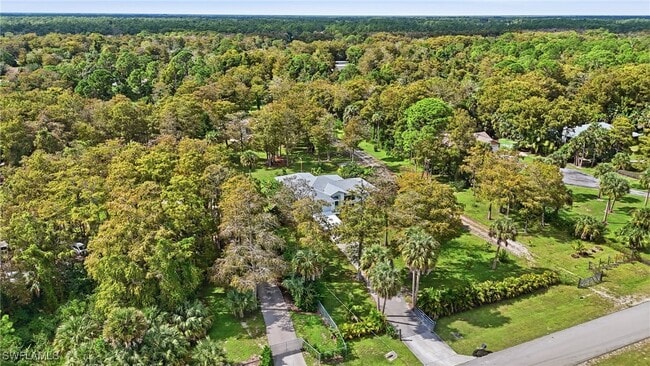 Photo - 391 8th St SE