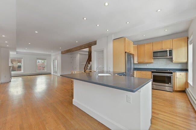 Photo - 71 Rutland St Unidad 4