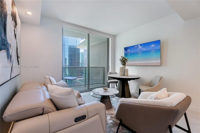 Photo - 77 SE 5th St Unit 3605