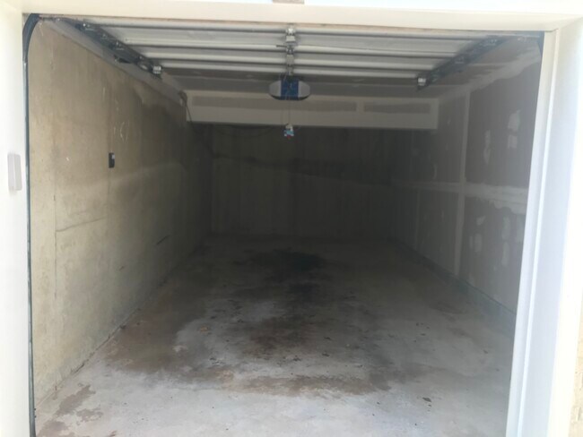 Photo - 1623 Carriage House Ter Unit DD