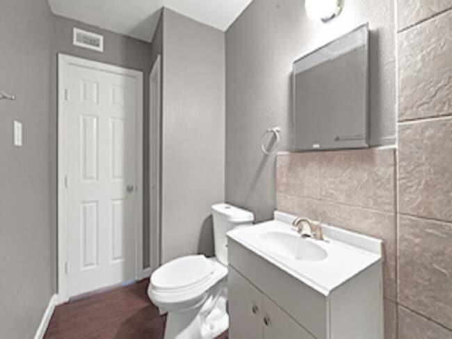 Photo - 3031 Sumpter St