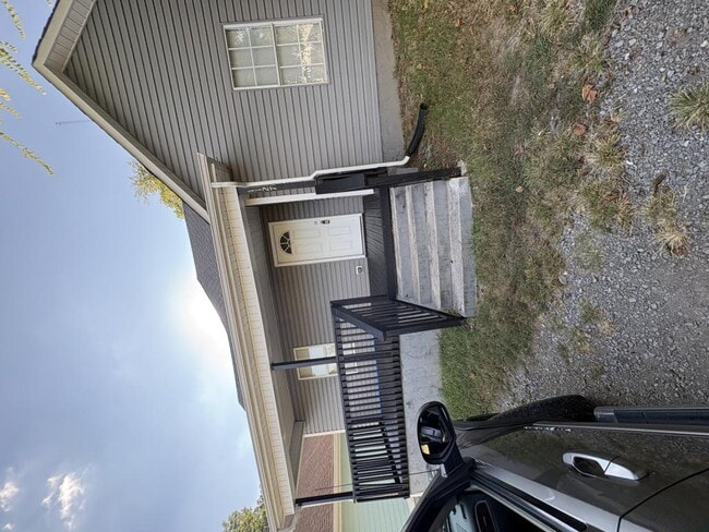 Building Photo - 1127 Texas Ave