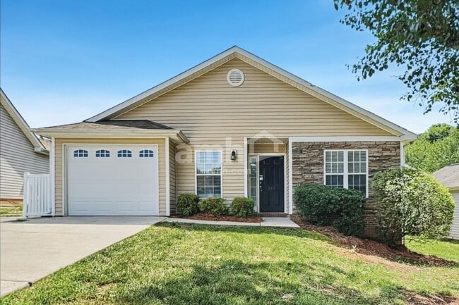 Building Photo - 115 Bristol View Cir