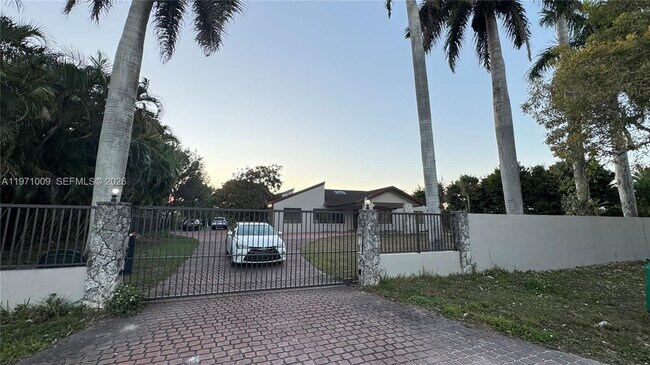 Photo - 16220 SW 173rd Ave