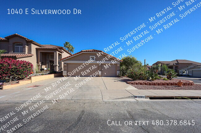 Photo - 1040 E Silverwood Dr