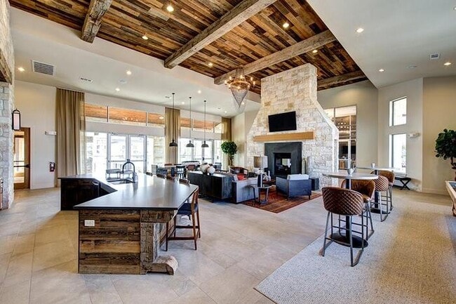 Photo - 10300 S I-35 Frontage Rd Unit b6