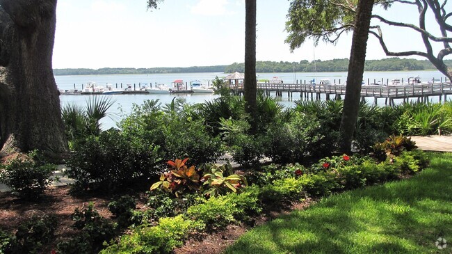 Building Photo - Hilton Head Plantation Rental