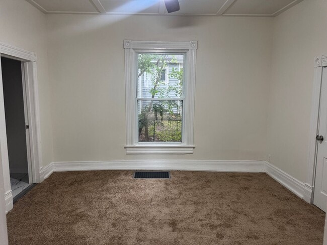 Photo - 2522 Olive St Unidad 2522 Olive St. St. Joseph, MO 64507