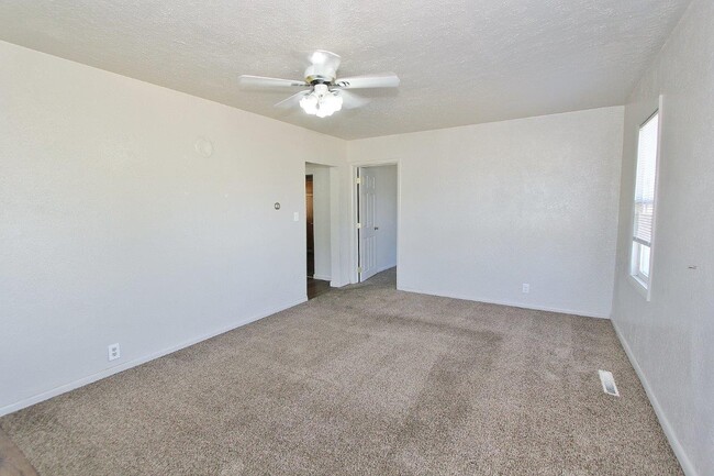 Photo - 2303 3rd St S House