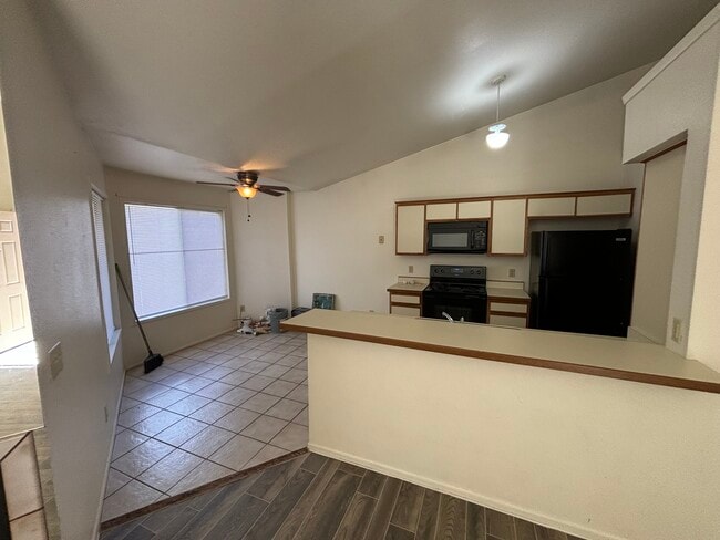 Photo - 1714 W Park Wood Ln