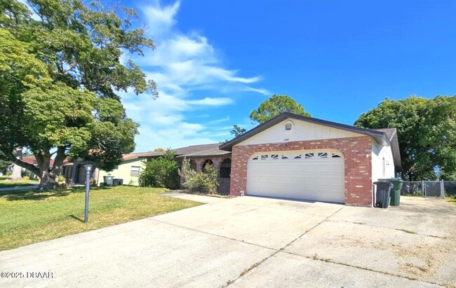 Photo - 1668 E Shangri-La Dr