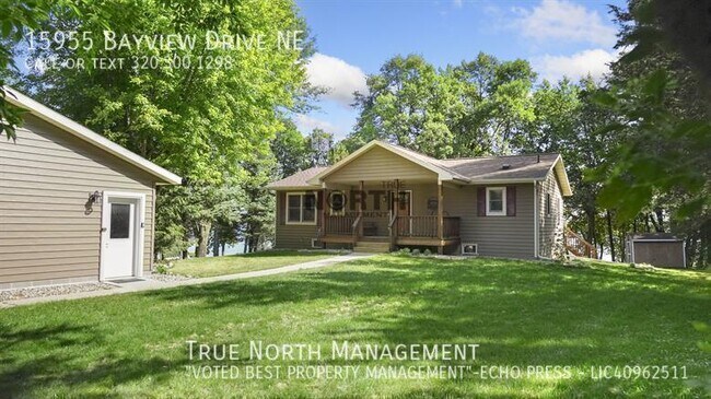 Photo - 15955 Bayview Dr NE