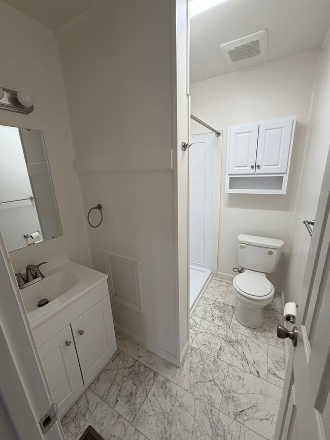 Photo - 716 Park Lane