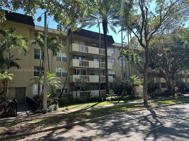 1800 Sans Souci Blvd Condo Unit 410 - Condo for Rent in North Miami, FL ...