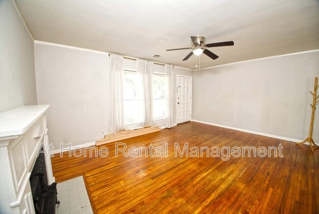 Photo - 718 S Quebec Ave