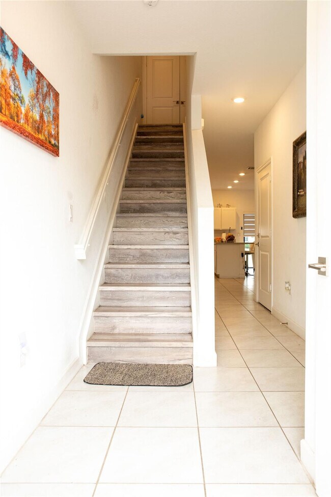 Photo - 1147 SW 7th Ave