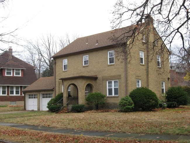 Photo - 512 Virginia Ave