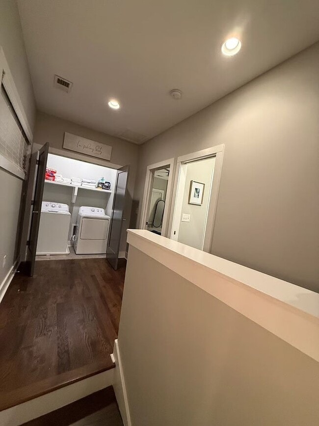 2123 14th Ave N