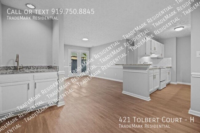 Photo - 421 Tolbert Ct Unidad H