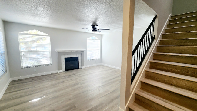 Photo - 7946 Lonette Ave Townhome