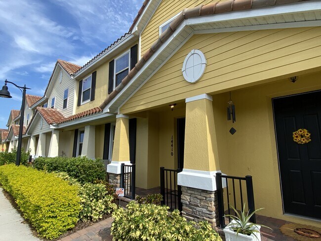 Photo - 14410 Swanley St