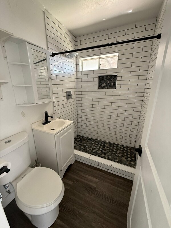 Photo - 1272 4th Ave Unit B