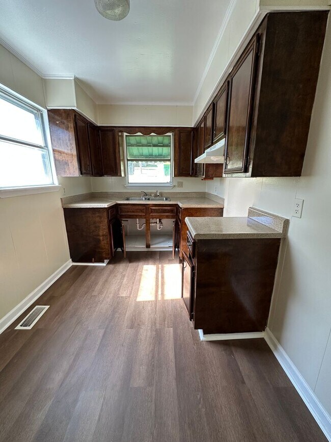 Photo - 3 Bedroom and 2 Bathroom home.