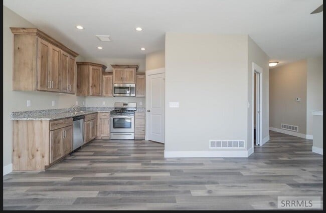 Photo - 4 bed 3 bath twin home in Idaho Falls 2 se...