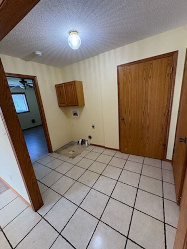 504 Iowa St Unit 1
