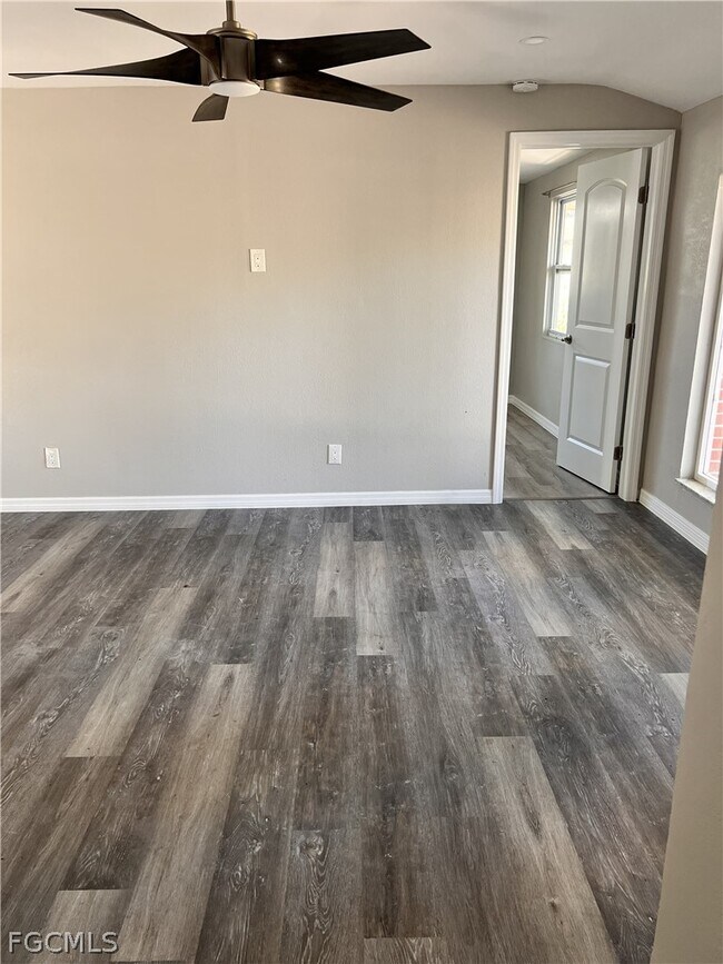 Photo - 26941 Leport St