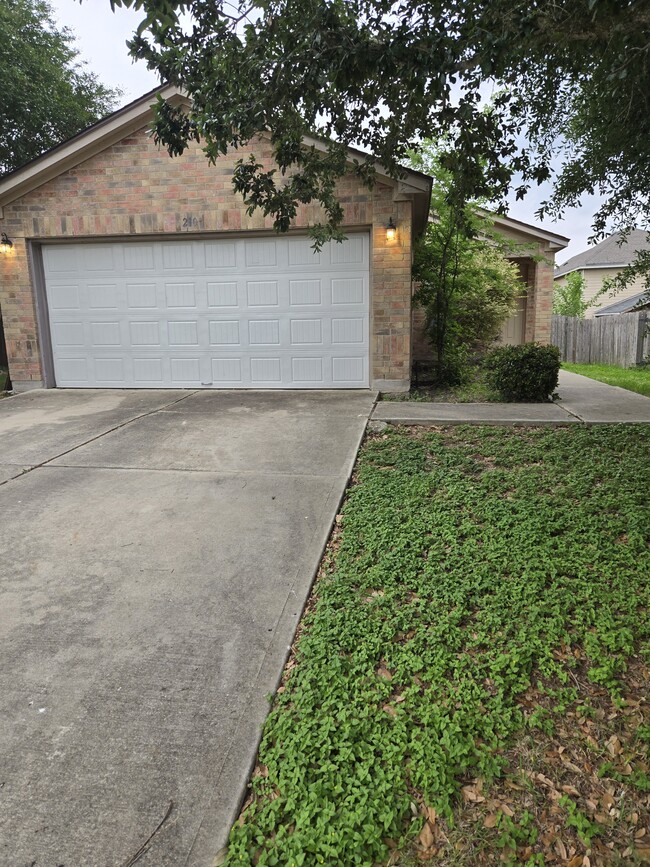 Photo - 210 Calixto Ct House