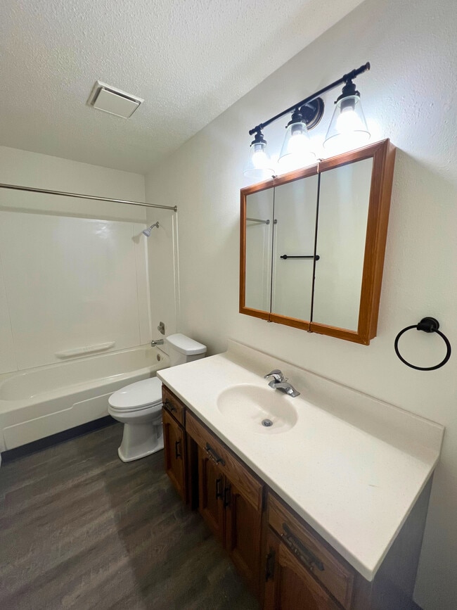 Photo - Condos Unit 106
