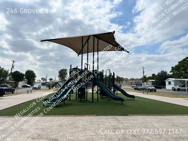 Photo - 246 Grove Ln