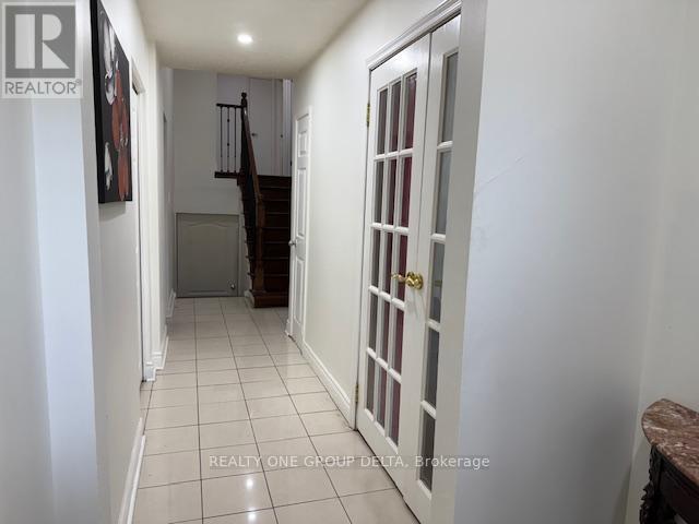 Photo - 2783 Kingsberry Crescent