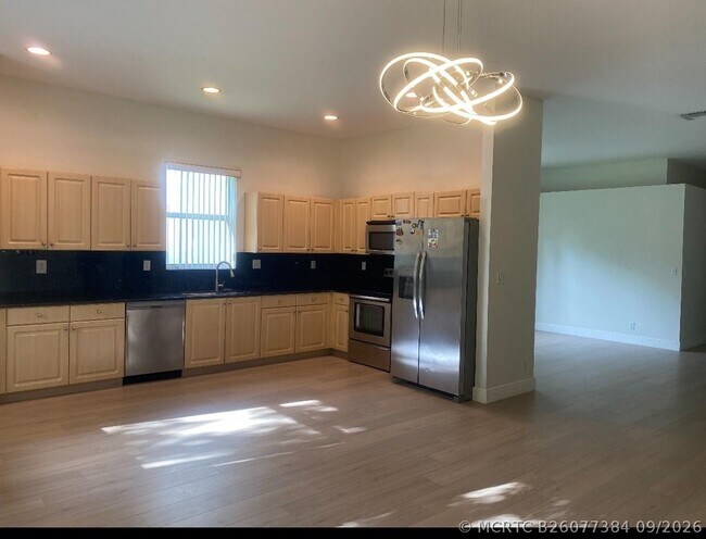 Photo - 7953 NW 70th Ave