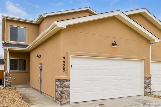 Photo - 4425 Light View