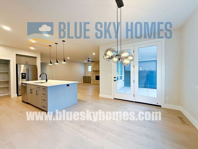 Photo - 3273 S Yorktown Ln