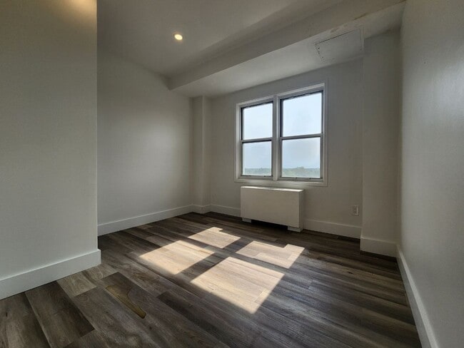 Photo - 750 N Broad St Unidad 1G